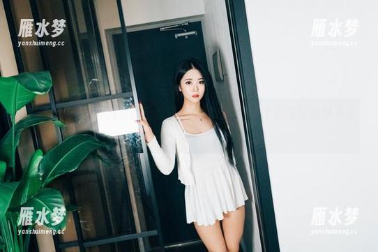 Bomi(普美)的漫画咖啡兼职少女精选集，哪个角度没被她发现？