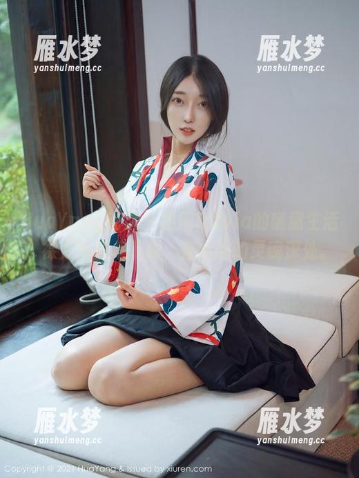 HuaYang花漾-易阳Silvia HuaYang花漾 - 易阳Silvia的随意生活:裸足作品集下载,直击你的灵魂深处。