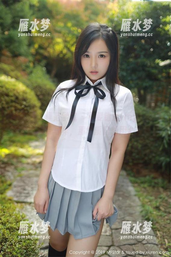MFStar模范学院 - 不要错过lingyu69整套的吊带写真，那气质只想用心去捕捉。