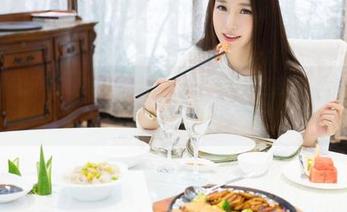 MiStar魅妍社 - 黄乐然的全套蕾丝写真，在我眼里已经成了时下流行的“新仙女”。