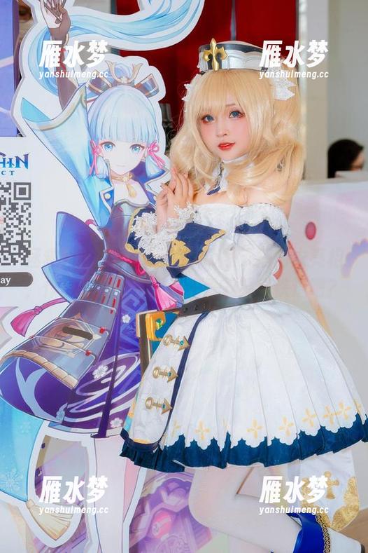 拯救眼球！SayoMomo黑天鹅内衣亮相，作品美图不至于让人跌下星穹铁道吧？