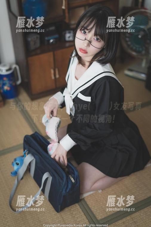与你的想象无关，Uhye(이유혜)女友写真下载给你一个不同的视角！