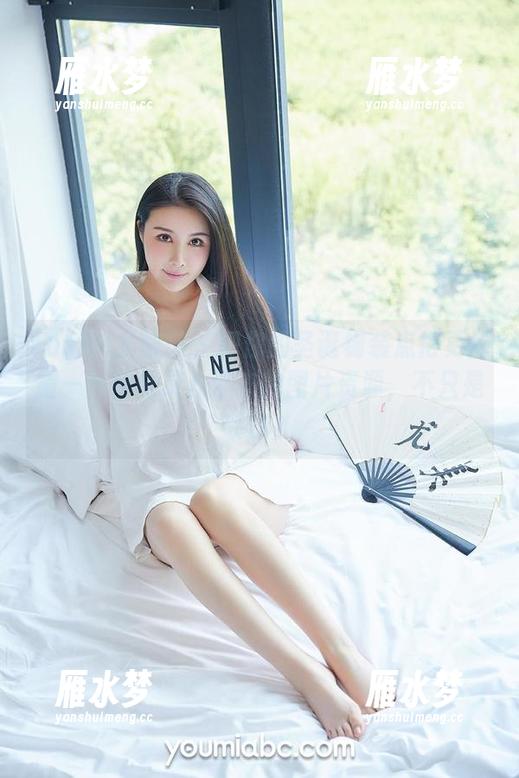 YouMi尤蜜荟 - 把你的圣诞树装点得更闪耀——娜依灵儿带来的图片资源，不只是装饰！