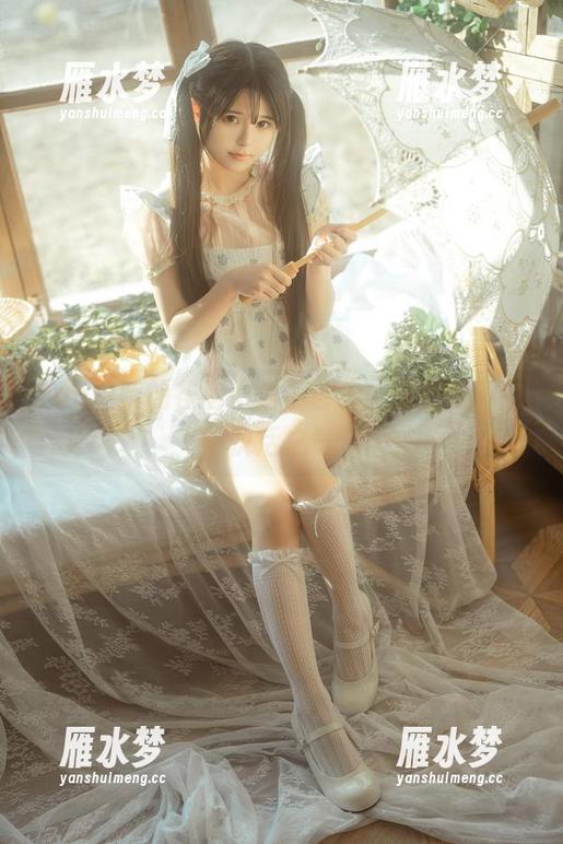 rua阮阮的花房小裙子合集，随意打开的快活之气