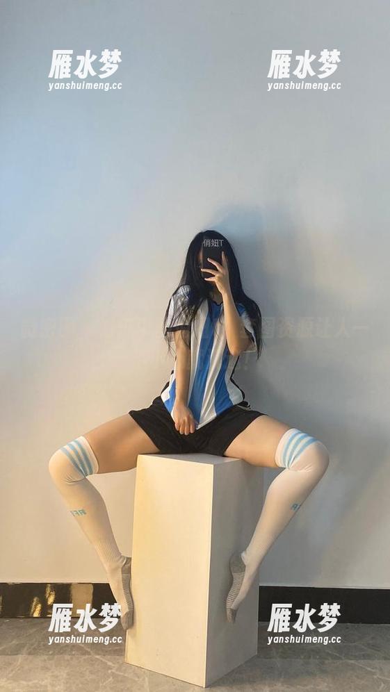 微密圈 - 浴缸中的俏妞t，套图资源让人一不小心就沉迷！
