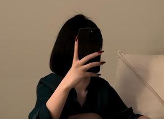 微密圈 - 保守的二舅妈校园探险合集，搞得我也想去上学了！