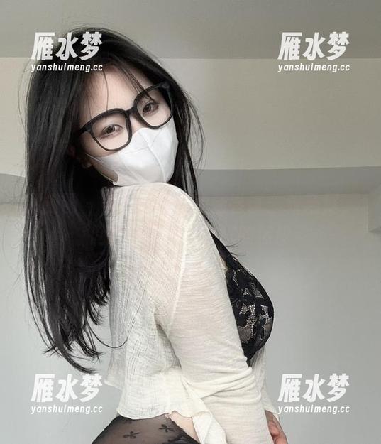 微密圈 - 可爱的肉巴的新尝试：双马尾，网盘合集里不一样的俏皮