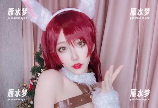 当啾小妍Deer遇上暗夜猫女，整套图片让你不自觉想多看几遍。