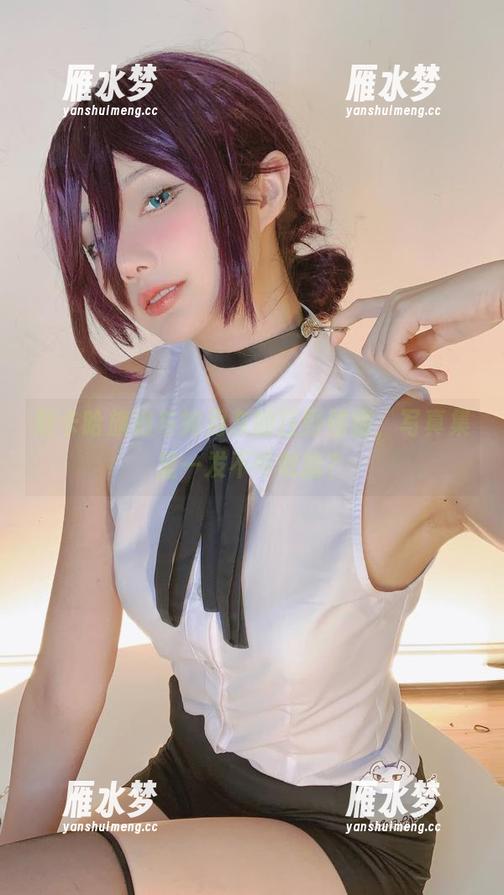 斯卡哈旗袍与如月灰的狂野碰撞，写真集里一发不可收拾？