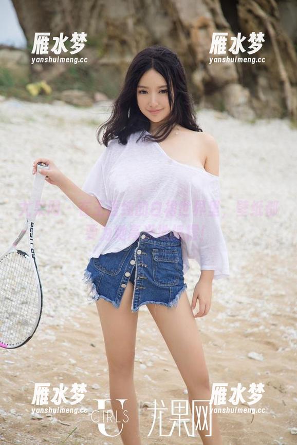 尤果网 - 在王语纯的白裙世界里，壁纸都要为她高兴地摇摆！