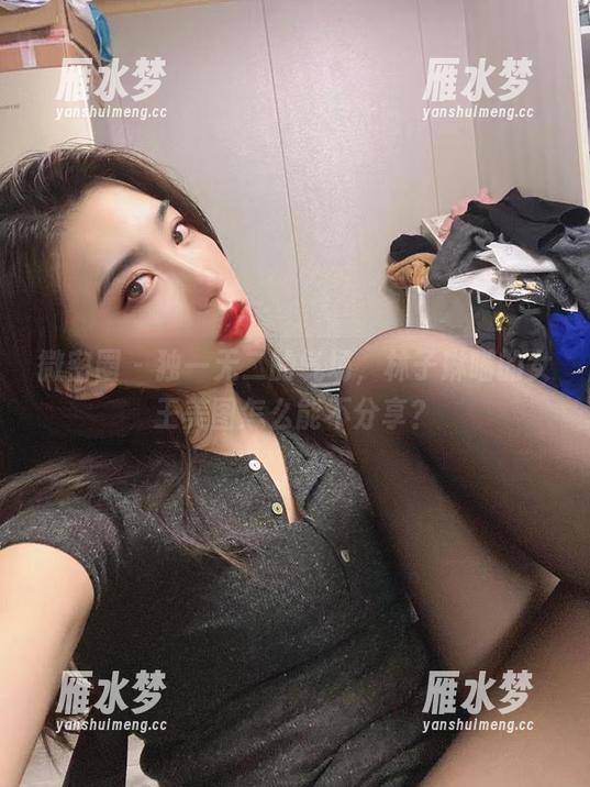 微密圈 - 独一无二的气场，林子琳喵的女王美图怎么能不分享？