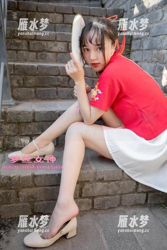 梦丝女神 - 玥玥的作品集：小女神，高清炫丽过头了！