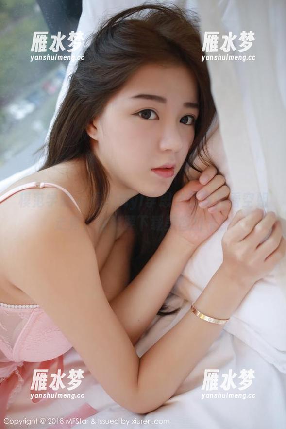模范学院 - 看SiByl李思宁就像在看空姐走秀，当然要下载美图打卡！