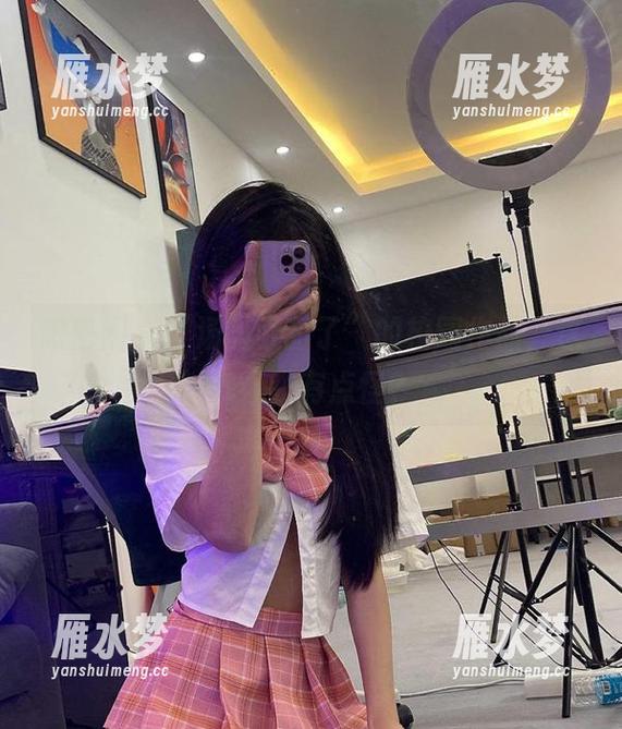 微密圈 - “汤圆可甜了”的校园作品，这气氛咋有点怪？