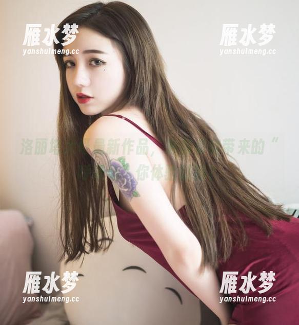 洛丽塔大哥最新作品，瑜伽姿势带来的“呼吸感”你体验过吗？