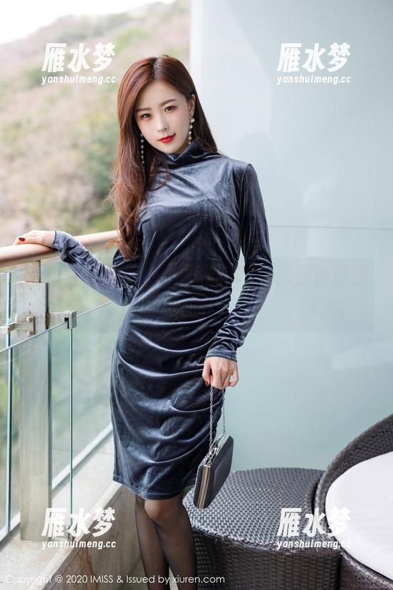 爱蜜社 - 娜大少爷的吊带写真，别说你没心动！