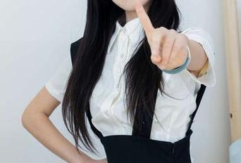 物恋传媒 - 小竹的教室，美图从不敷衍，下载不止为了“学习”！