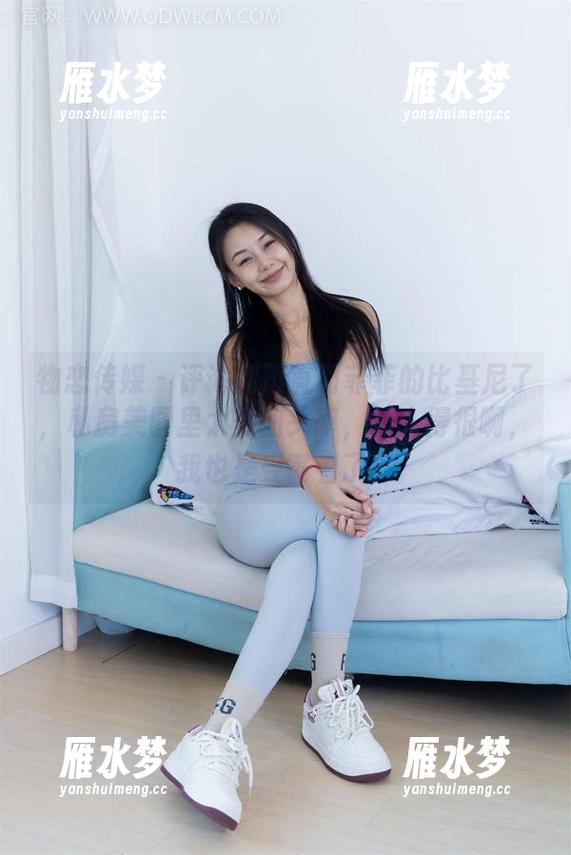 物恋传媒 - 评论别再直面菲菲的比基尼了，私房美图里太多回头率，抓人得很啊，我也是受害者了。
