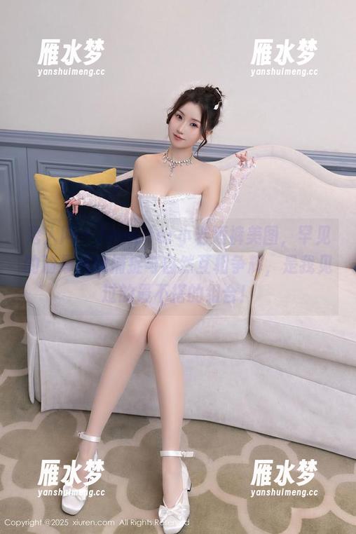秀人网-Jennifer小若 秀人网 - Jennifer小若短裤美图,罕见的清晨光线捕捉与自然互相争辉,是我见过的最不搭的组合!