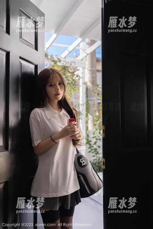 秀人网 - 最新！Sukki厨娘的写真，边炒菜边OK，一步到位！