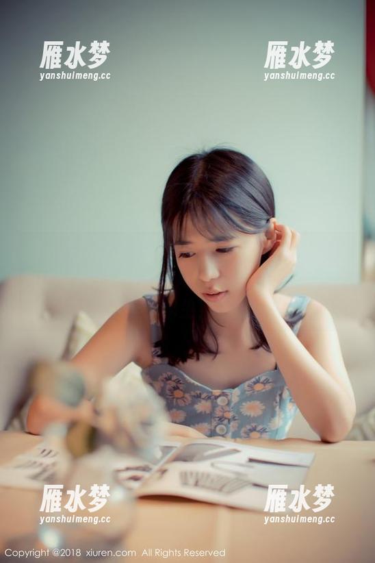 秀人网 - 厨房小白的逆袭：夏瑶baby教你如何在图库和PANIC之间一边下载一边求生！