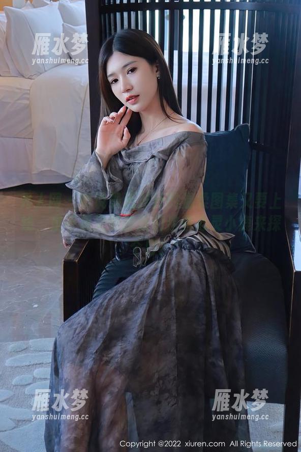秀人网 - 听说最近汁汁的温柔图集又要上线，是不是又要给我们这些心灵小鹿来探个口？