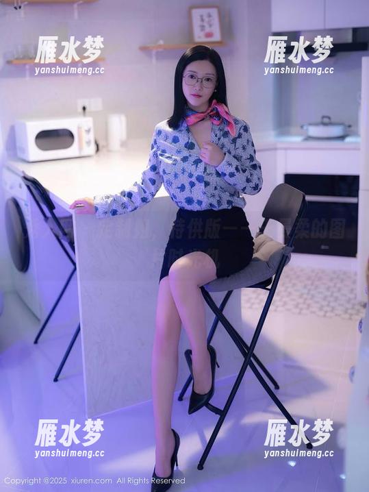 秀人网 - 定制姐，特供版——王曼柔的图片时光机
