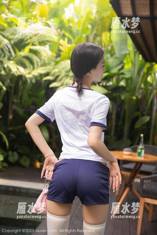 秀人网 - 快来看！白浅浅双人写真集，最糟糕的pose挑战！