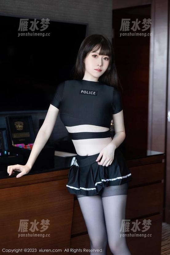 秀人网 - 别眨眼！陈芊儿的美足，免费送你一整套“逗趣前脚掌”！