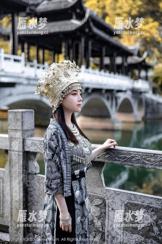 秀人网 - 欲望蔓延——香澄在东京的新作品，足部写真资源主打。