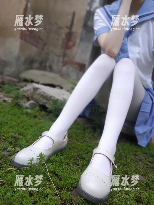 偷看西尔酱的露背毛衣图册：这背影，是为什么难以忘怀呢