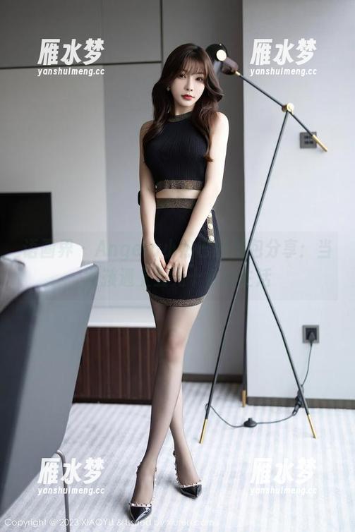 语画界 - Angela小热巴的图包分享：当女孩遇上五光十色的生活