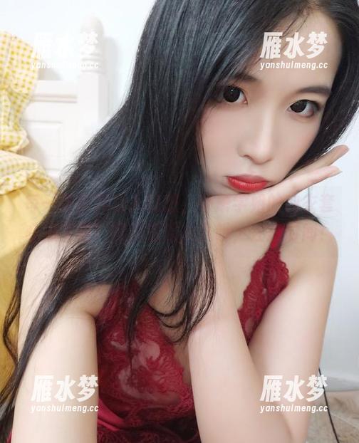 每一张都能让人幻想，轩萧学姐的内衣套必须下载！可别沉浸太久哦，注意时间！