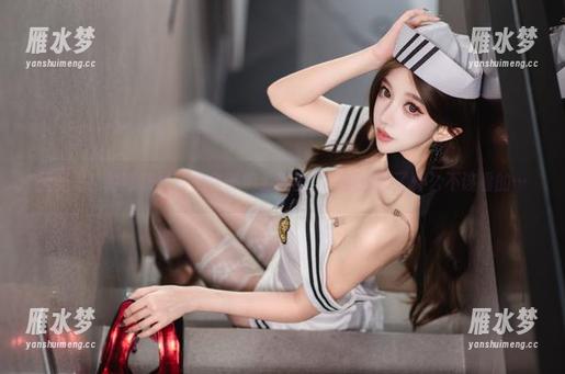 无圣光！过期米线线的兔子护士套图，好像看到了什么不该看的…