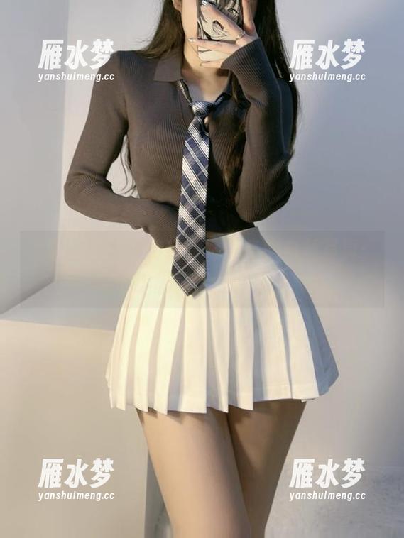 微密圈 - 突破传统，陈佩奇的白丝写真：小剧场大反转！